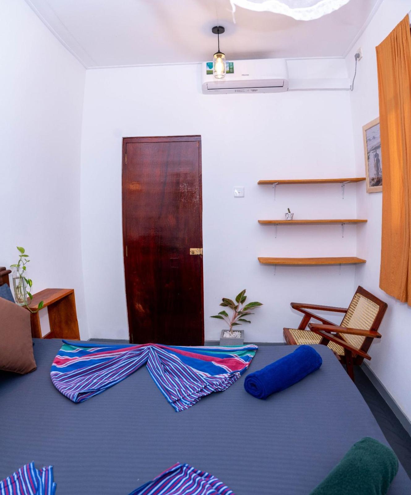 Cosynsurf Bed & Breakfast Матара Екстериор снимка